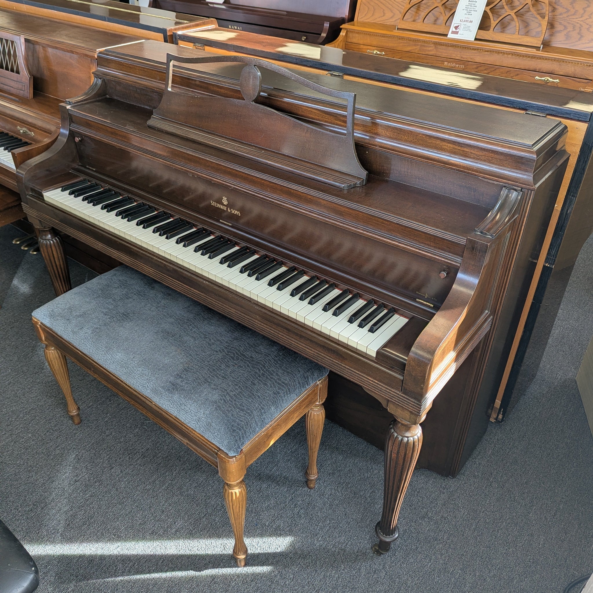 Steinway & Sons Model 40 Console (40")